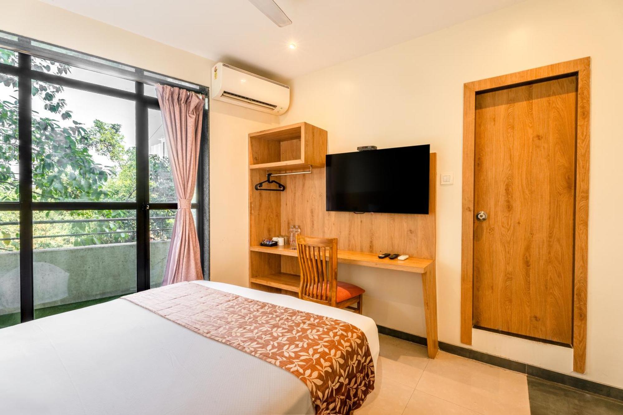 Hotel Arnna - Goregaon Bombay